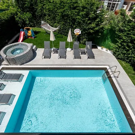 Luxury In The Center Of Hisaronu *