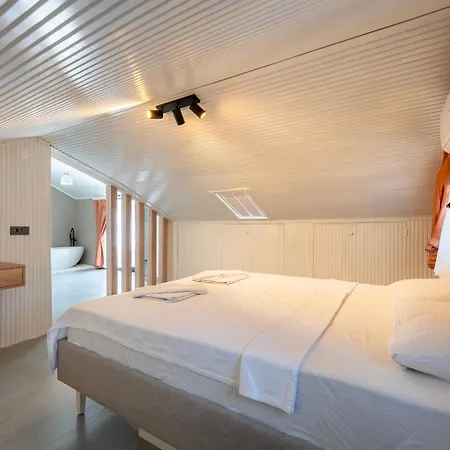 ヴィラ Luxury In The Center Of Hisaronu