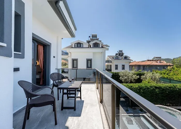 Villa Luxury In The Center Of Hisaronu