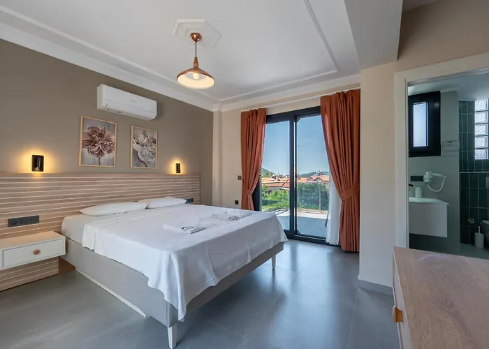 Luxury In The Center Of Hisaronu *