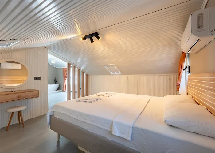 Villa Luxury In The Center Of Hisaronu