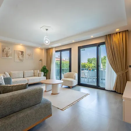 Luxury In The Center Of Hisaronu *